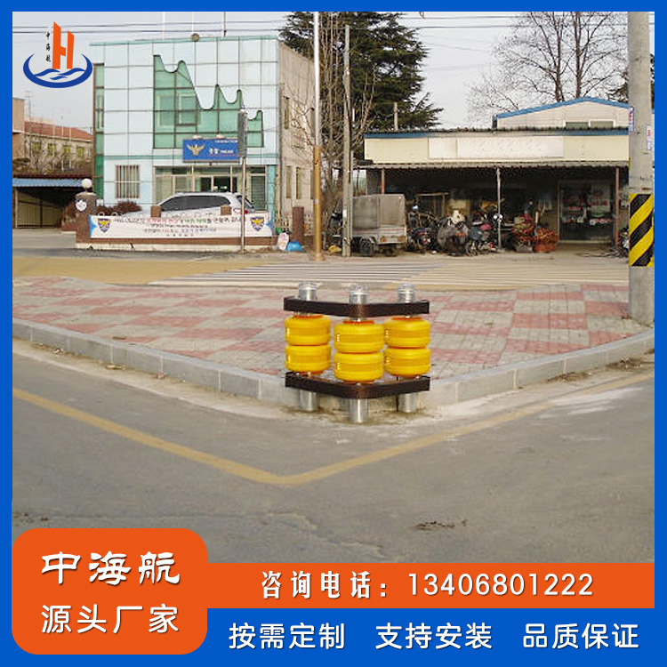 公路旋转桶防撞护栏